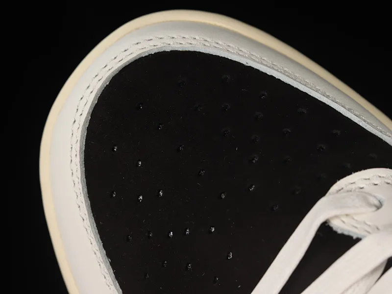 All Categories Air Jordan Jordan Series Basketball Shoes Air Jordan 1 Low OG Version Travis Scott x Air Jordan 1 Low OG AJ1 Joe 1 Joint Overhead DZ4137-106